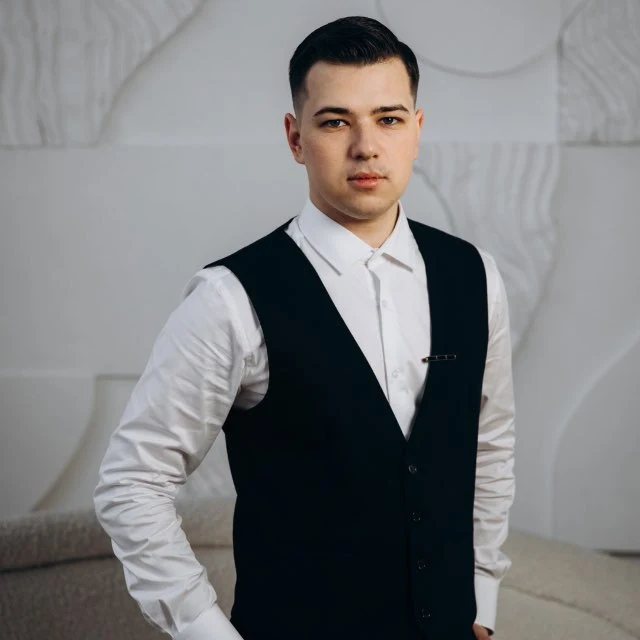 Козаков Артем — адвокат із військового права